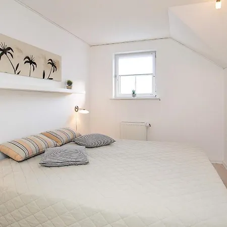 Xxxviii Appartement